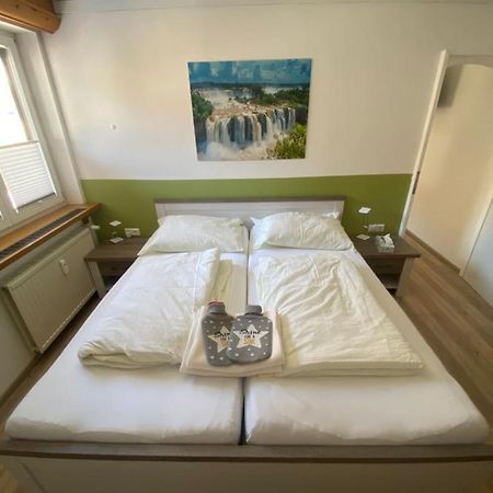 Nock - Zentrum Appartement บาด ไคลน์เคิร์ชไฮม์ ภายนอก รูปภาพ